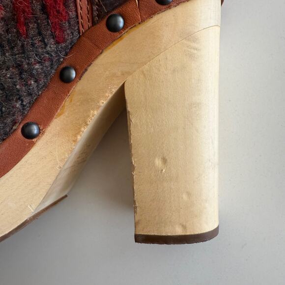 Woolrich Anthropologie Artist Wool and Shearling Wood Sole Heeled Boots sz 8‎ - Picture 4 of 10